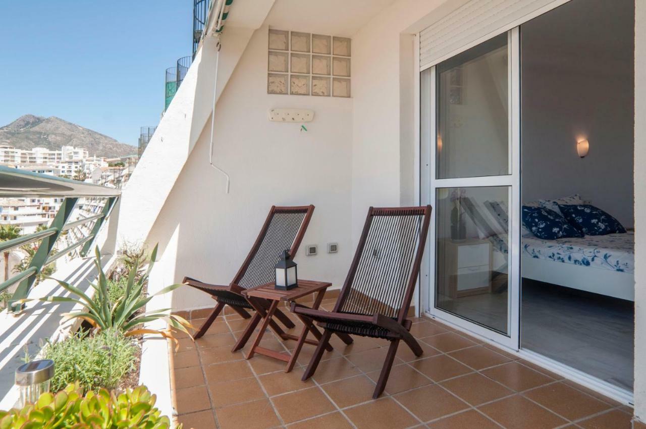 דירות בנאלמדנה Apartamento Playaquebrada מראה חיצוני תמונה