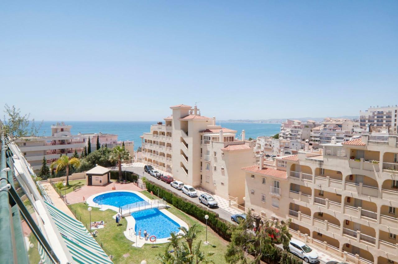דירות בנאלמדנה Apartamento Playaquebrada מראה חיצוני תמונה