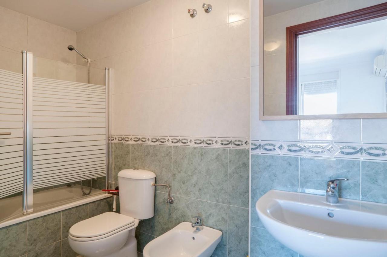 דירות בנאלמדנה Apartamento Playaquebrada מראה חיצוני תמונה