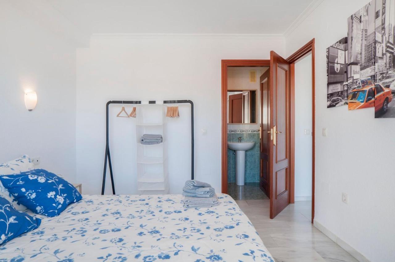 דירות בנאלמדנה Apartamento Playaquebrada מראה חיצוני תמונה